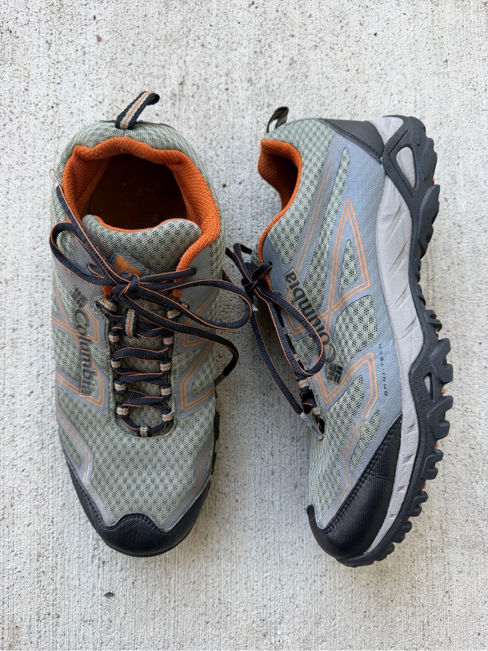 Columbia Men's Pine Bluffs Waterproof Athletic Techlite Sneakers Shoes Size 10